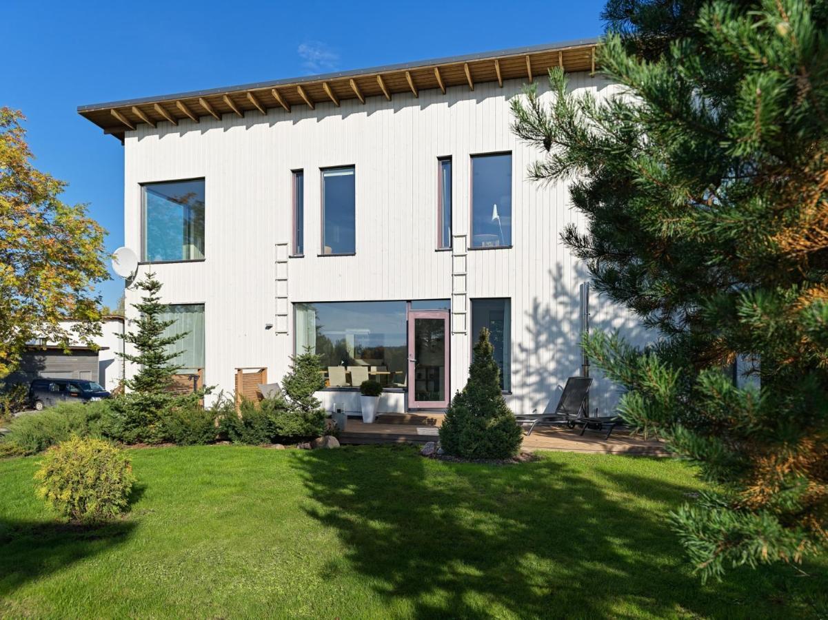 Sun Villa Virasoja Eksteriør billede