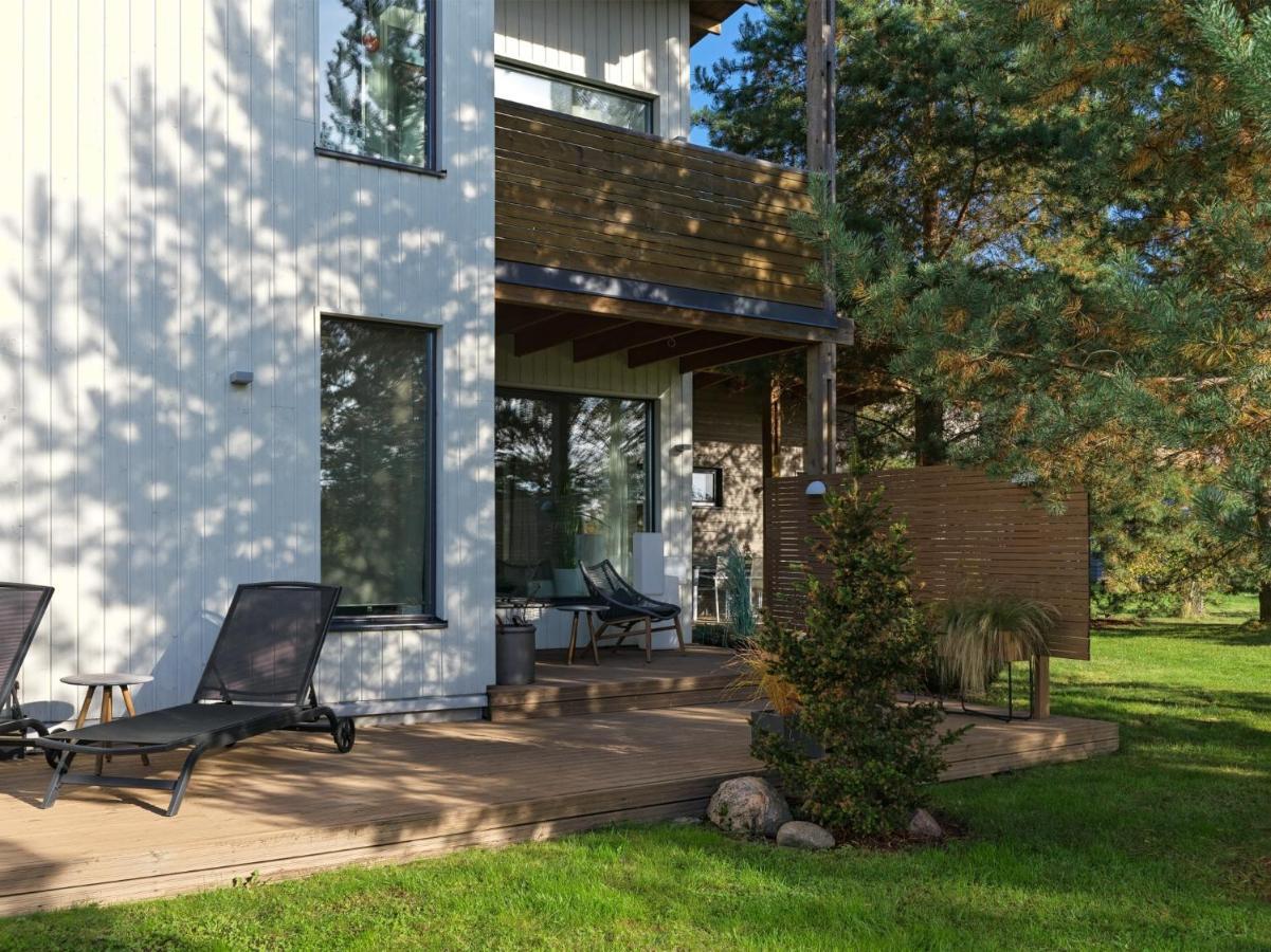 Sun Villa Virasoja Eksteriør billede